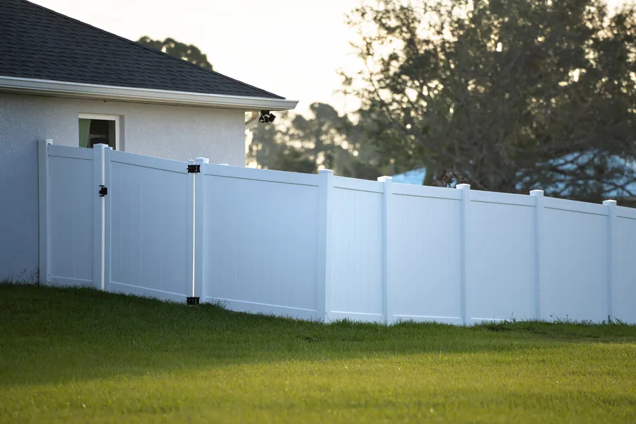 Privacy Fencing Options For Small And Large Properties in Moses Lake WA