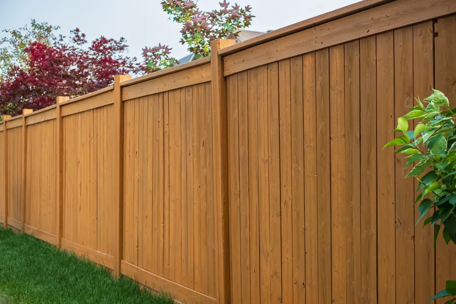 Top Design Trends In Privacy Fencing For Residential Yards in Moses Lake WA